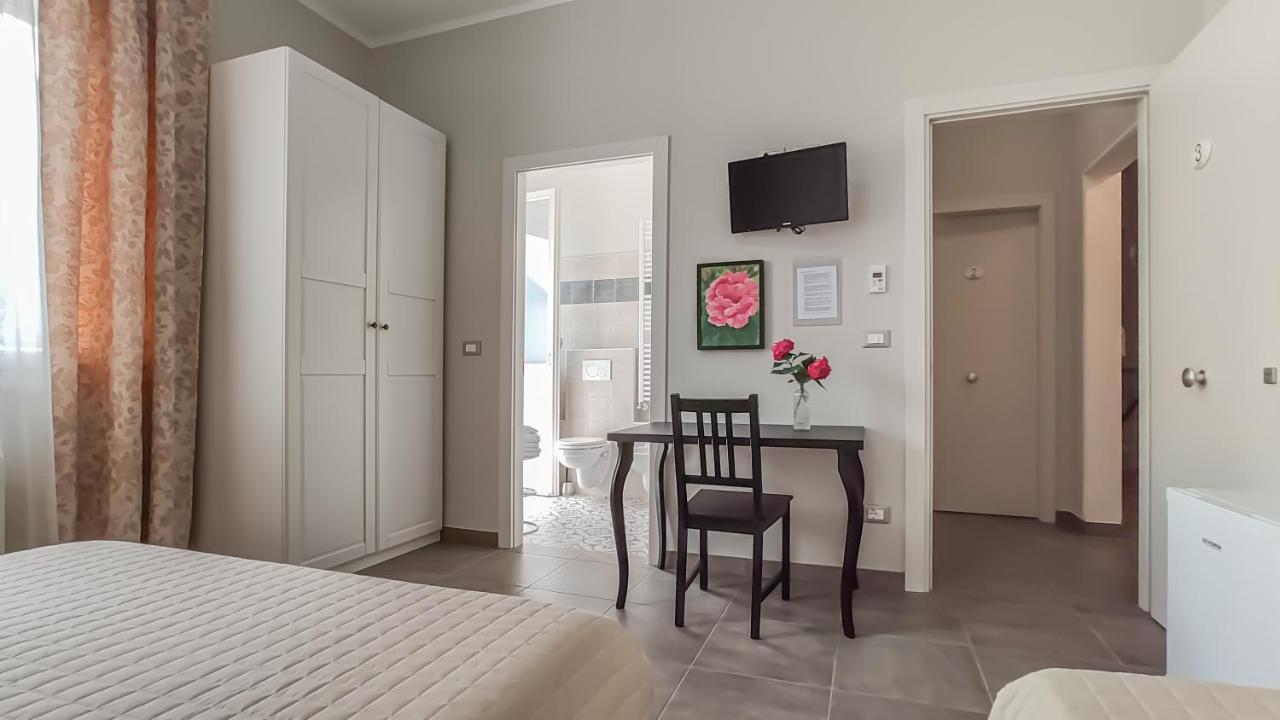La Dama Room&Breakfast Russi Ngoại thất bức ảnh