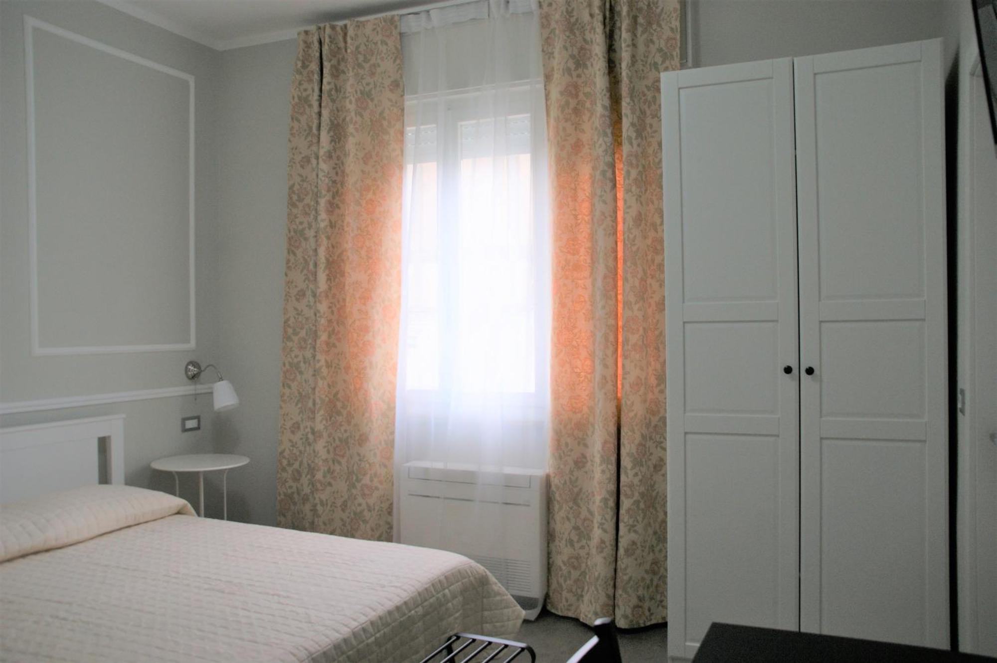 La Dama Room&Breakfast Russi Phòng bức ảnh